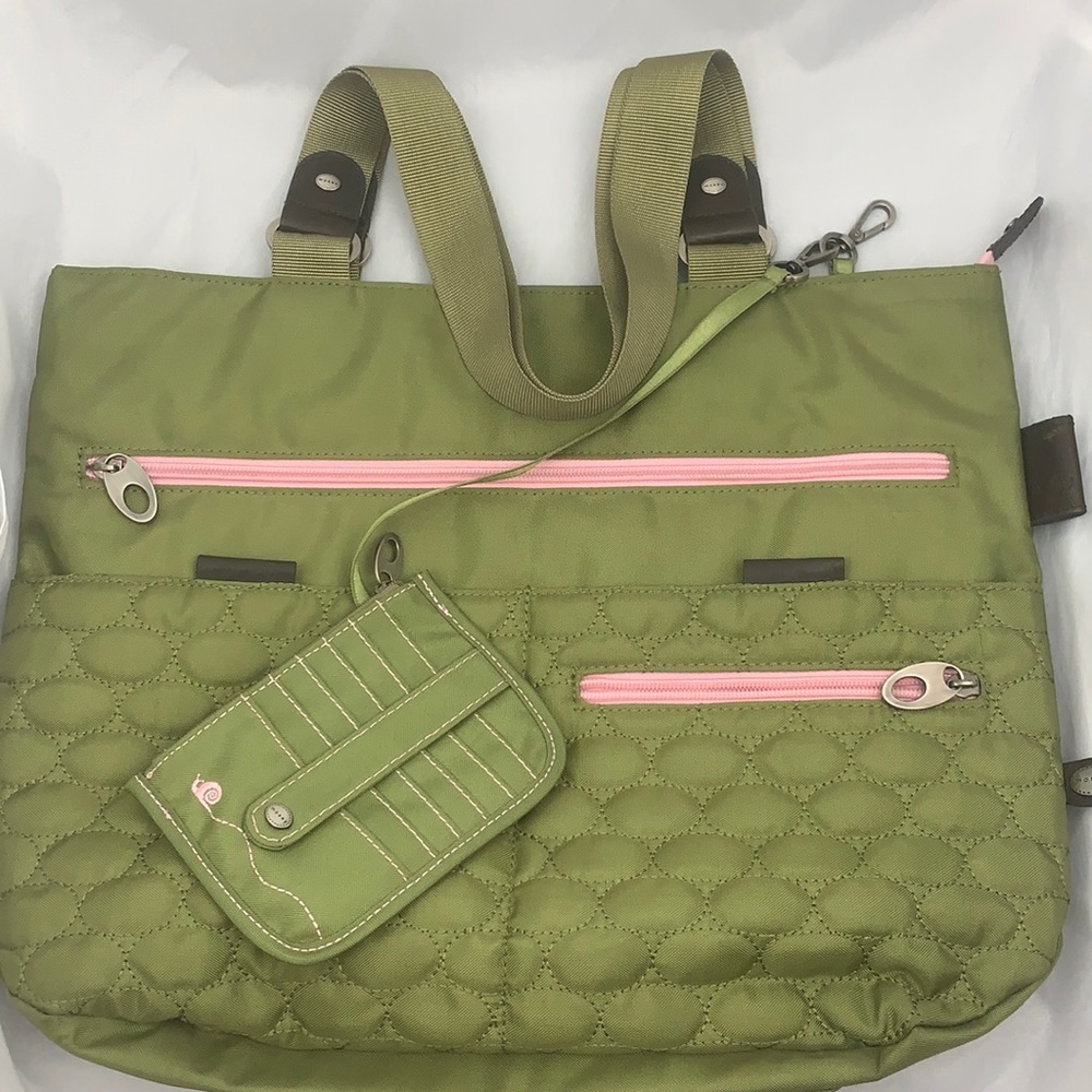 Mosey by Baggallini Tote With Detachable Wallet